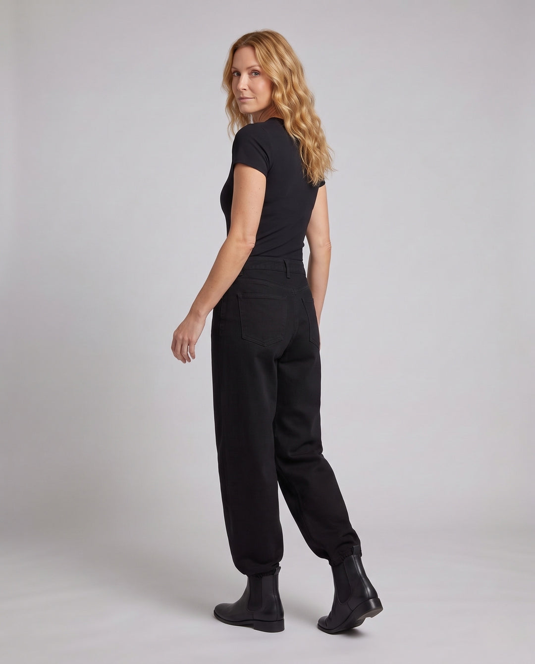 Product 11011223355738 - back_view
