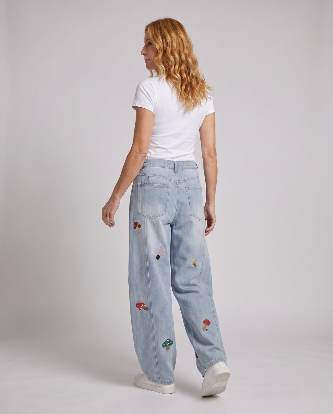 Product 11011224273242 - back_view