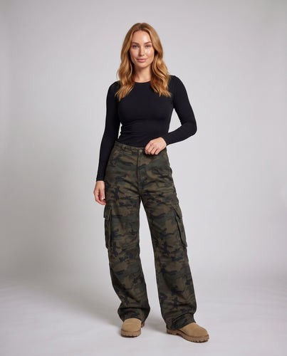 Damen Extraweite Cargo-Baggy-Hose im Palazzoschnitt mit tiefem Schritt und Utility-Taschen Nord Taschen