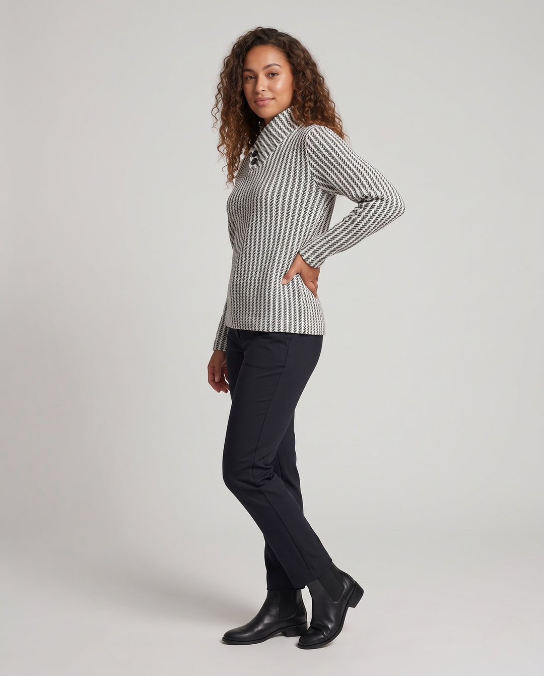 Product 11011245539674 - full_body_front