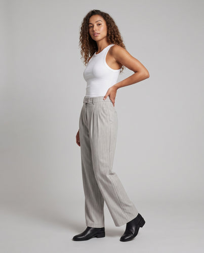 Damen Weite Bundfalten-Hose mit hohem Bund und Falteinsatz Nord Taschen