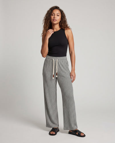 Damen Weite Strick-Lounge-Hose mit Tunnelzug, Waffelstruktur und Thermofutter Nord Taschen
