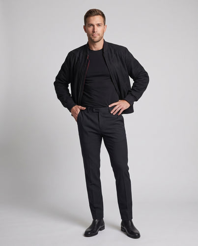 Herren Boxy-Bomberjacke im Utility-Stil mit Kentkragen und gerippten Bündchen Nord Taschen