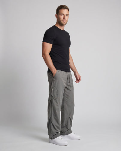 Herren Extraweite utilitaristische Cargo-Baggy-Hose mit Tunnelzug, Klappentaschen und legerem Schnitt Nord Taschen