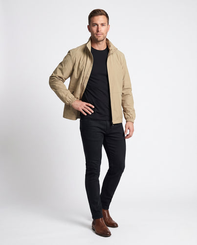 Herren leichte windabweisende Übergangsjacke mit Mesh‑Innenfutter und Stehkragen Nord Taschen