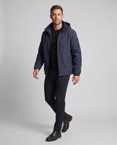 Herren Softshelljacke mit Fleece-Innenfutter, Kapuze und Reißverschlusstaschen Nord Taschen