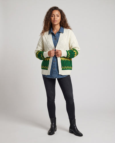 Damen Strickcardigan mit Jacquard-Details und grobem Zopfmuster Nord Taschen