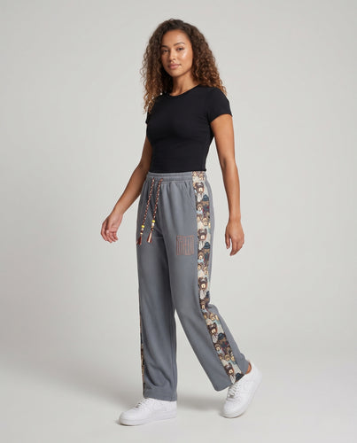 Damen Jogginghose mit Animal-Print-Seiteneinsätzen, Kordelzug & tapered Schnitt Nord Taschen