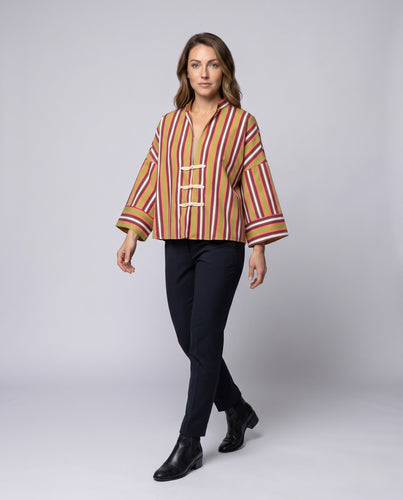 Damen Gestreifte Kimono‑Bluse mit Mandarin‑Kragen, breiten Ärmeln und Froschverschluss Nord Taschen