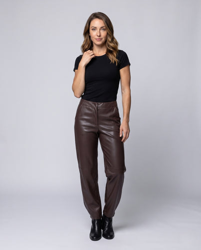 Damen Hochtaillierte Kunstlederhose mit weiter Beinform und eingesetzter Kniepartie Nord Taschen