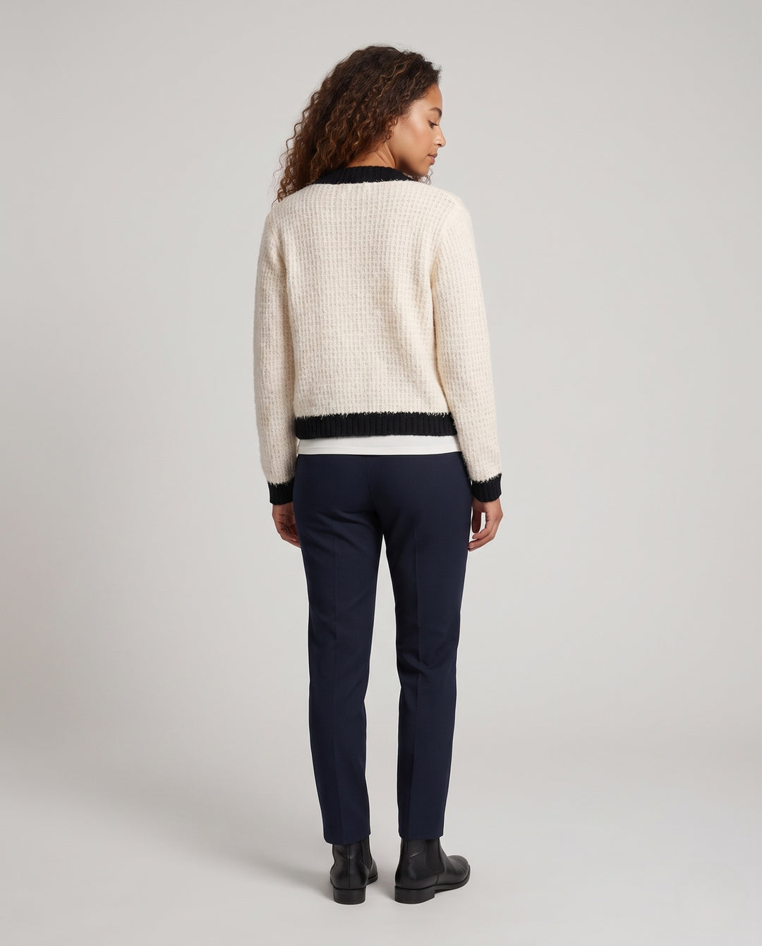 Product 11018596712794 - back_view