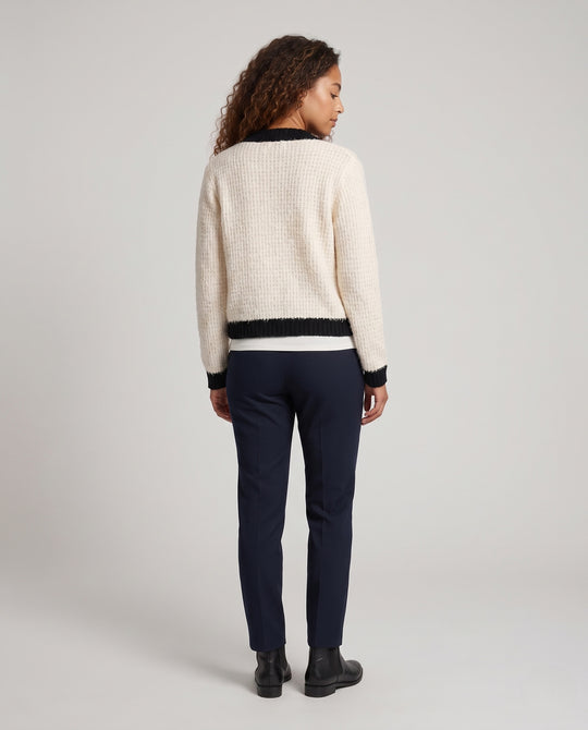 Product 11018596712794 - back_view