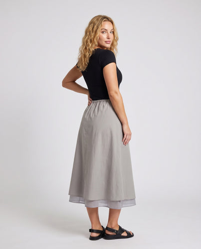 Damen Langer A‑Linien‑Rock mit Tunnelzugbund und leichter Lagenoptik Nord Taschen
