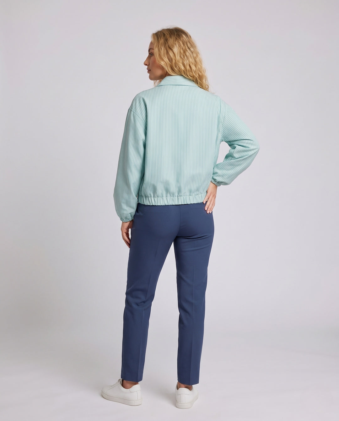 Product 11018591240538 - back_view