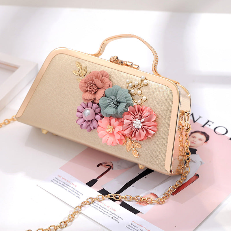 Damen designorientierte Clutch Tasche Nord Taschen