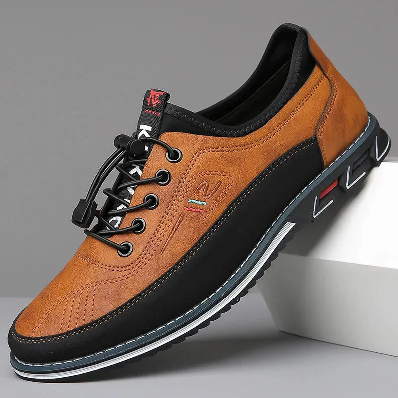 Klassische orthopädische Schuhe für Männer