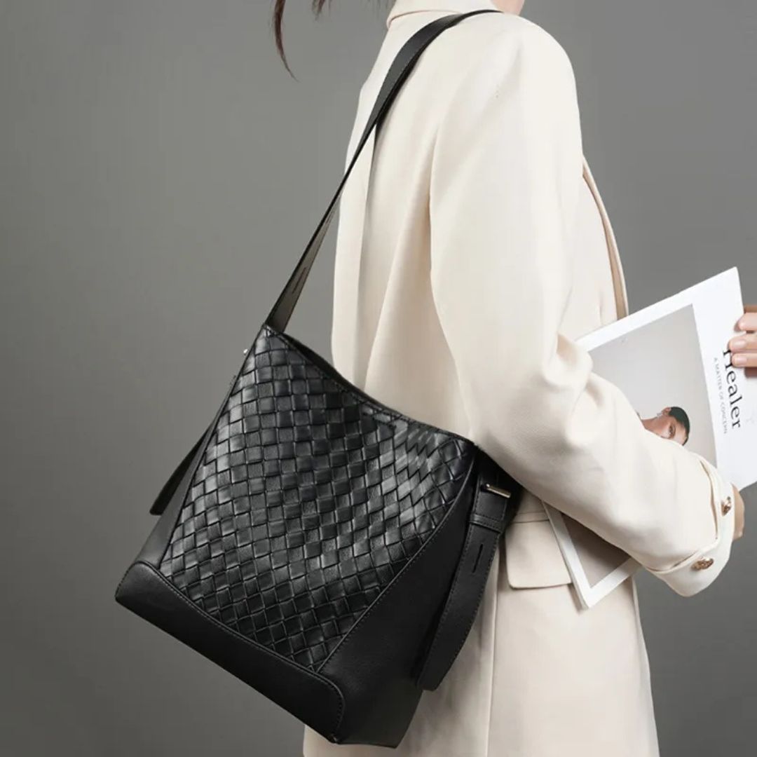 Nord Taschen | Umhängetasche für Damen - Modische Schultertasche mit geflochtenem Design und verstellbarem Riemen