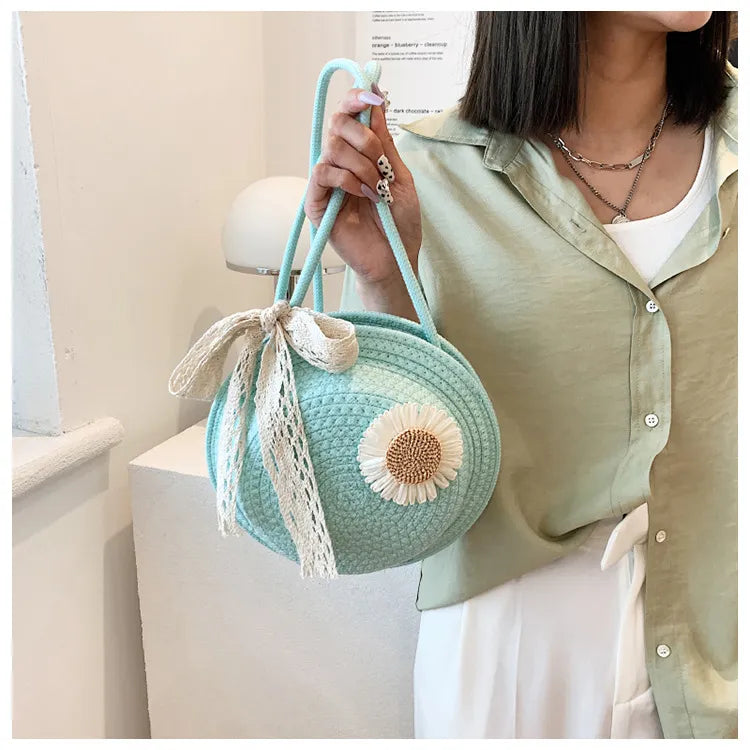 Nord Taschen | Tasche für Damen - Handgefertigte Umhängetasche aus Strohdraht mit verspieltem Blumen-Design