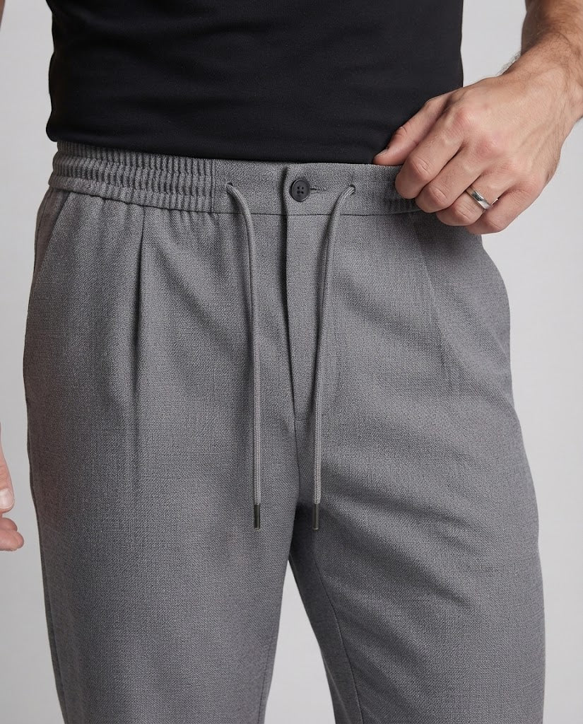 Herren Leichte Relaxhose mit elastischem Bund, Tunnelzug und softer Bügelfalte Nord Taschen