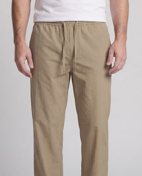 Herren Bequeme und lässige Relaxed Fit Stoffhose Nord Taschen