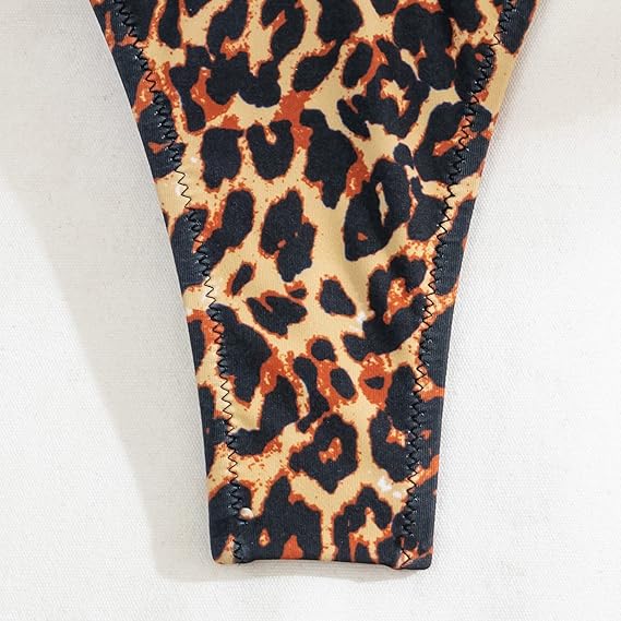 Teiliger Leopard-Bikini