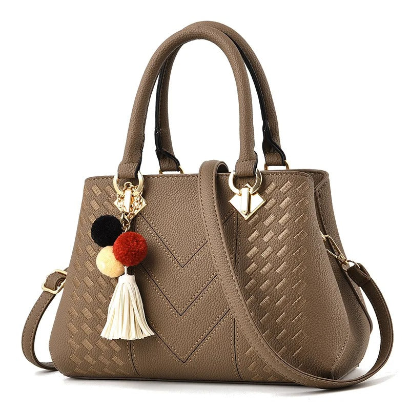 Nord Taschen | Gep quiltete Tragetasche, Veganes Rindsleder Schultertasche