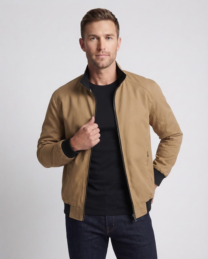 Herren Urbaner Thermo-Bomber mit Stehkragen, elastischen Rippbündchen und verdeckten Reißverschlusstaschen Nord Taschen