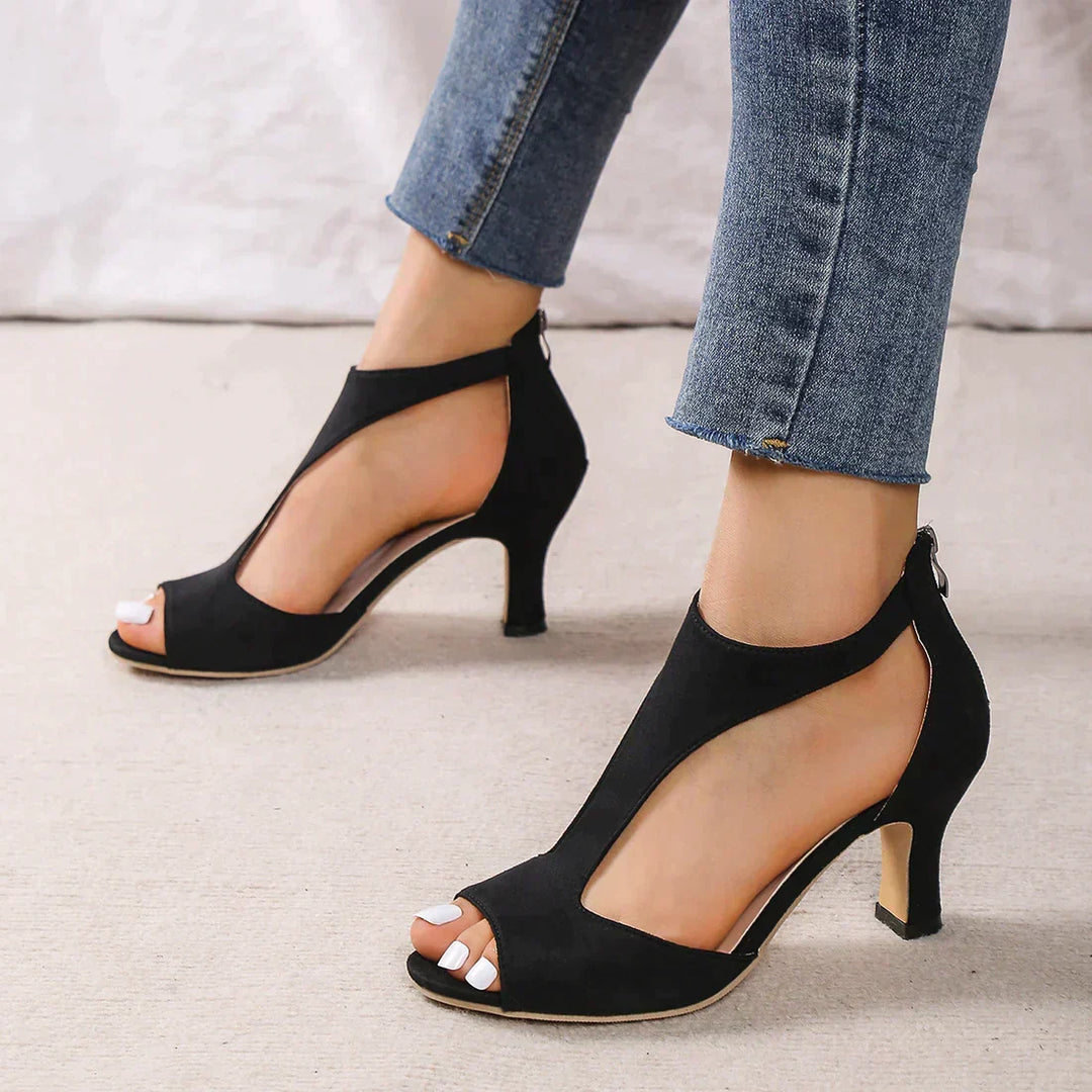 Orthopädische Absatzsandalen