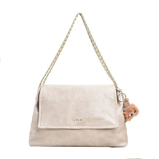 Nord Taschen | Handtasche für Damen - Geräumiges Design mit Kettenhenkel und niedlichem Anhänger