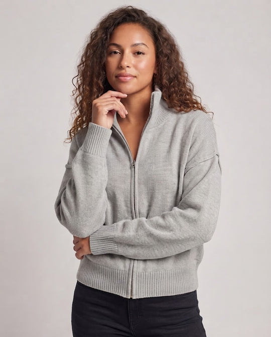 Damen Kurz geschnittene Feinstrickjacke mit durchgehendem Reißverschluss und hohem Stehkragen Nord Taschen