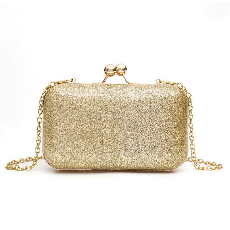 Damen Clutch mit glamourösem Design Nord Taschen