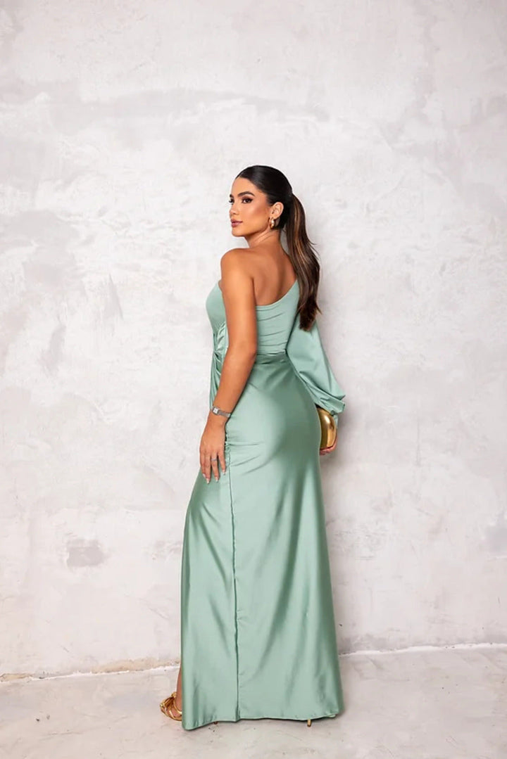 Elegantes Anspruchsvolles Kleid