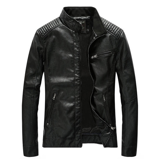 Herren Slim-Fit Kunstleder-Motojacke mit Stehkragen, gesteppter Schulterpasse und Reißverschlusstaschen Nord Taschen