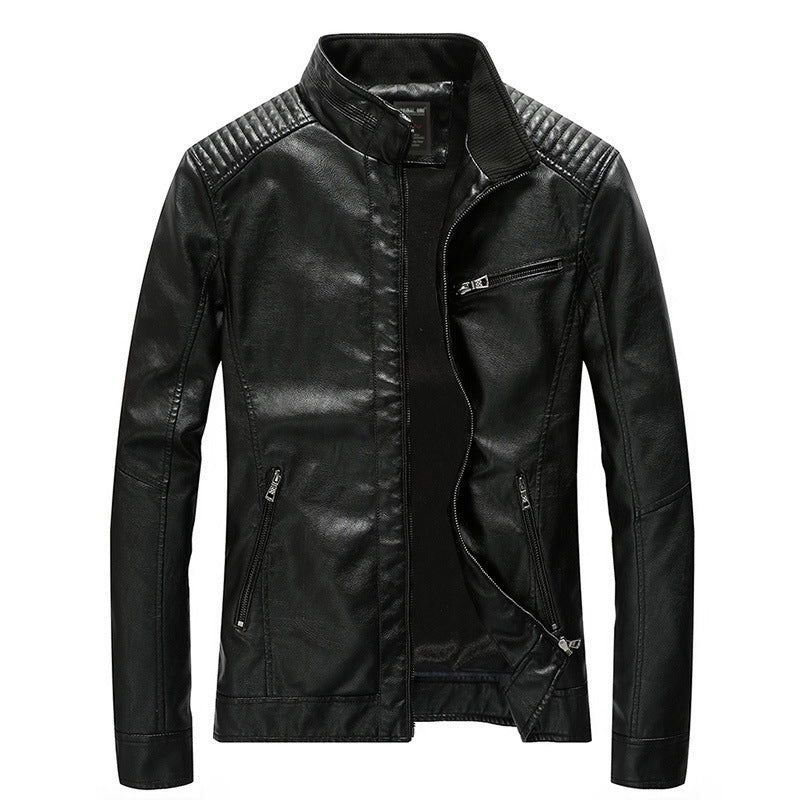 Herren Slim-Fit Kunstleder-Motojacke mit Stehkragen, gesteppter Schulterpasse und Reißverschlusstaschen Nord Taschen