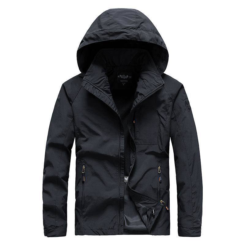Herren Kapuzen-Softshelljacke mit Mesh-Innenfutter und multifunktionalen Reißverschlusstaschen Nord Taschen