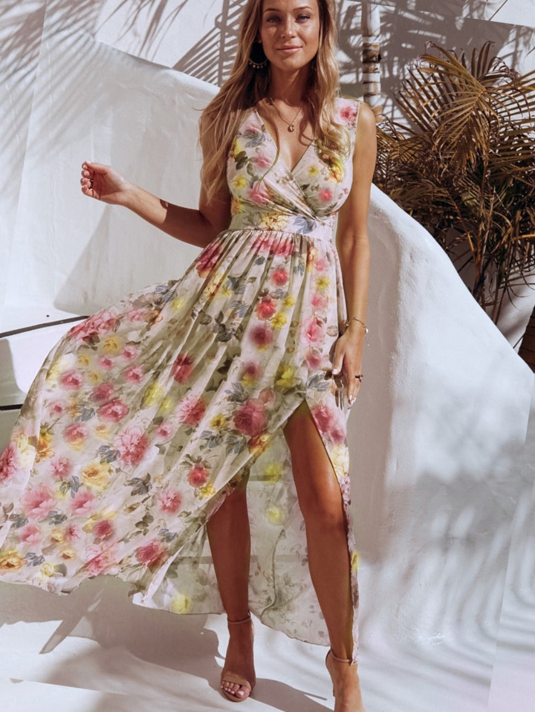Bedrucktes geteiltes Chiffonkleid