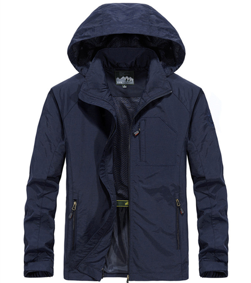 Herren Leichte Allwetter-Fieldjacke mit Kapuze, Mesh‑Innenfutter und Reißverschlusstaschen Nord Taschen