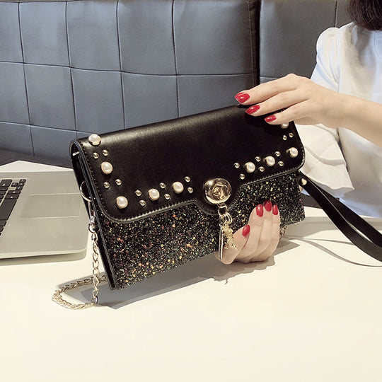 Damen Clutch-Tasche mit funkelnden Pailletten und eleganter Schliesstechnik Nord Taschen