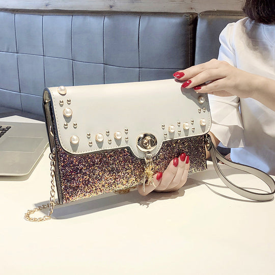 Damen Clutch-Tasche mit funkelnden Pailletten und eleganter Schliesstechnik Nord Taschen