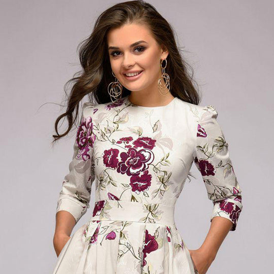 Damen Midikleid mit taillierter Silhouette und floraler Jacquardstruktur Nord Taschen