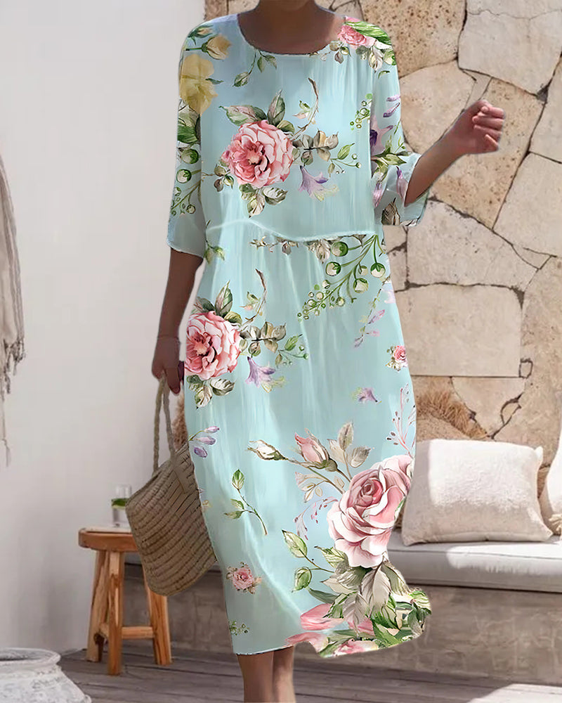Elegantes Floral Kleid, das den Bauch kaschiert