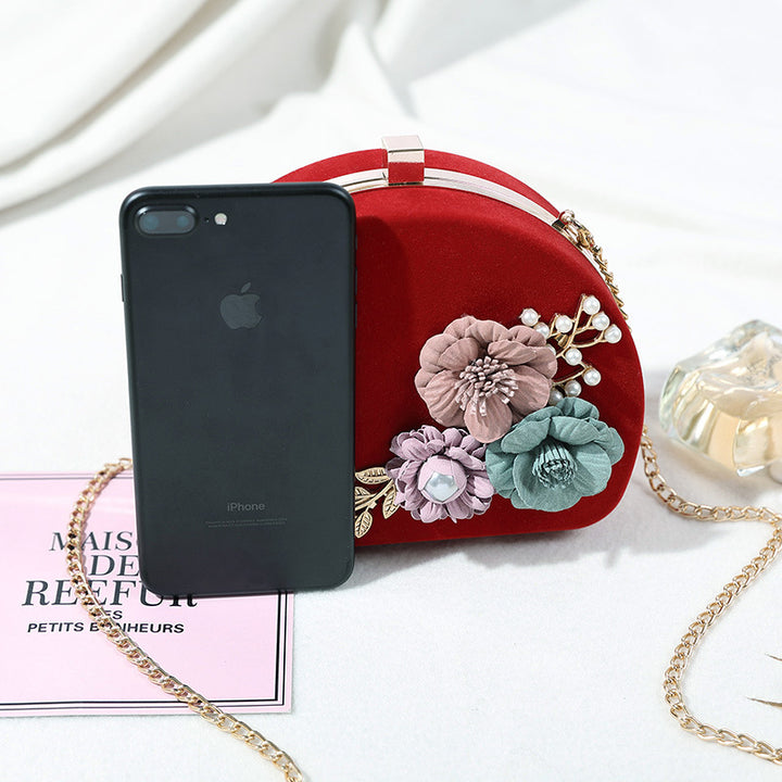 Damen Clutch-Tasche mit floralen Akzenten Nord Taschen