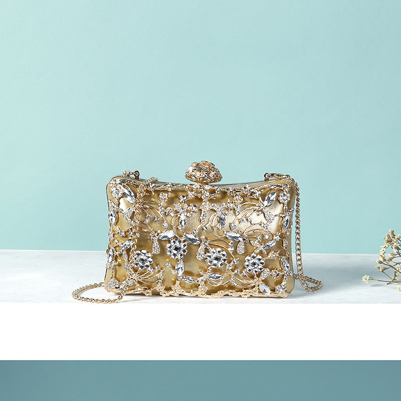 Damen Clutch mit exquisite Floral-Applikationen und funkelndem Kettenverschluss Nord Taschen