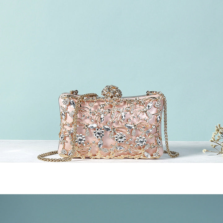 Damen Clutch mit exquisite Floral-Applikationen und funkelndem Kettenverschluss Nord Taschen