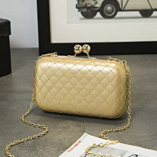 Damen elegante Clutch mit funkelnden Strassapplikationen Nord Taschen