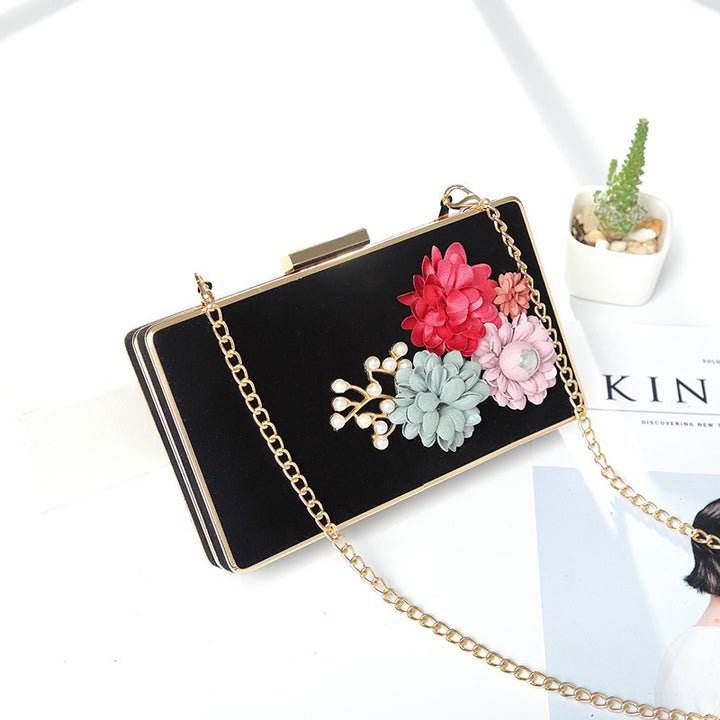 Damen Clutch-Tasche mit floralen Applikationen Nord Taschen