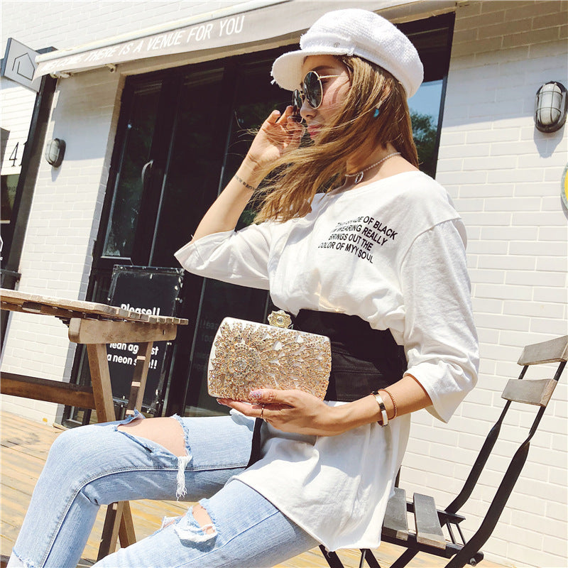 Damen Clutch mit glamourösem Design und funkelnden Applikationen Nord Taschen