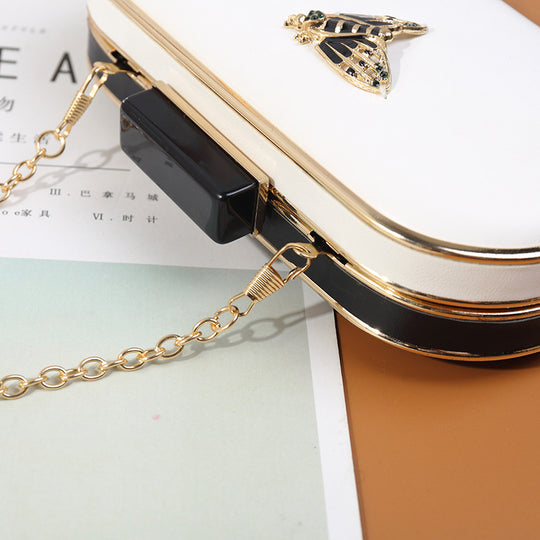 Damen elegante Clutch-Tasche mit kunstvollem Insektenmotiv Nord Taschen
