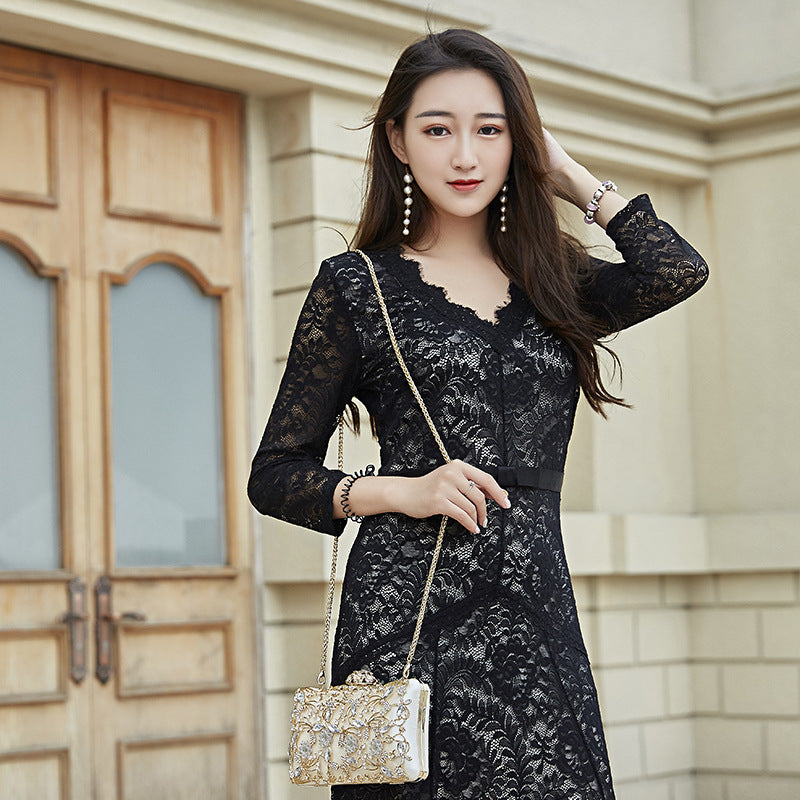 Damen Clutch mit exquisite Floral-Applikationen und funkelndem Kettenverschluss Nord Taschen