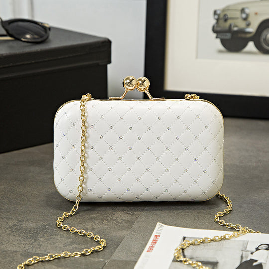 Damen elegante Clutch mit funkelnden Strassapplikationen Nord Taschen